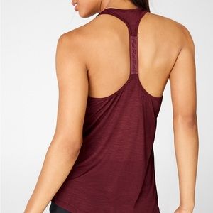 🆕 Fabletics Ryan Logo Tank - Burgundy